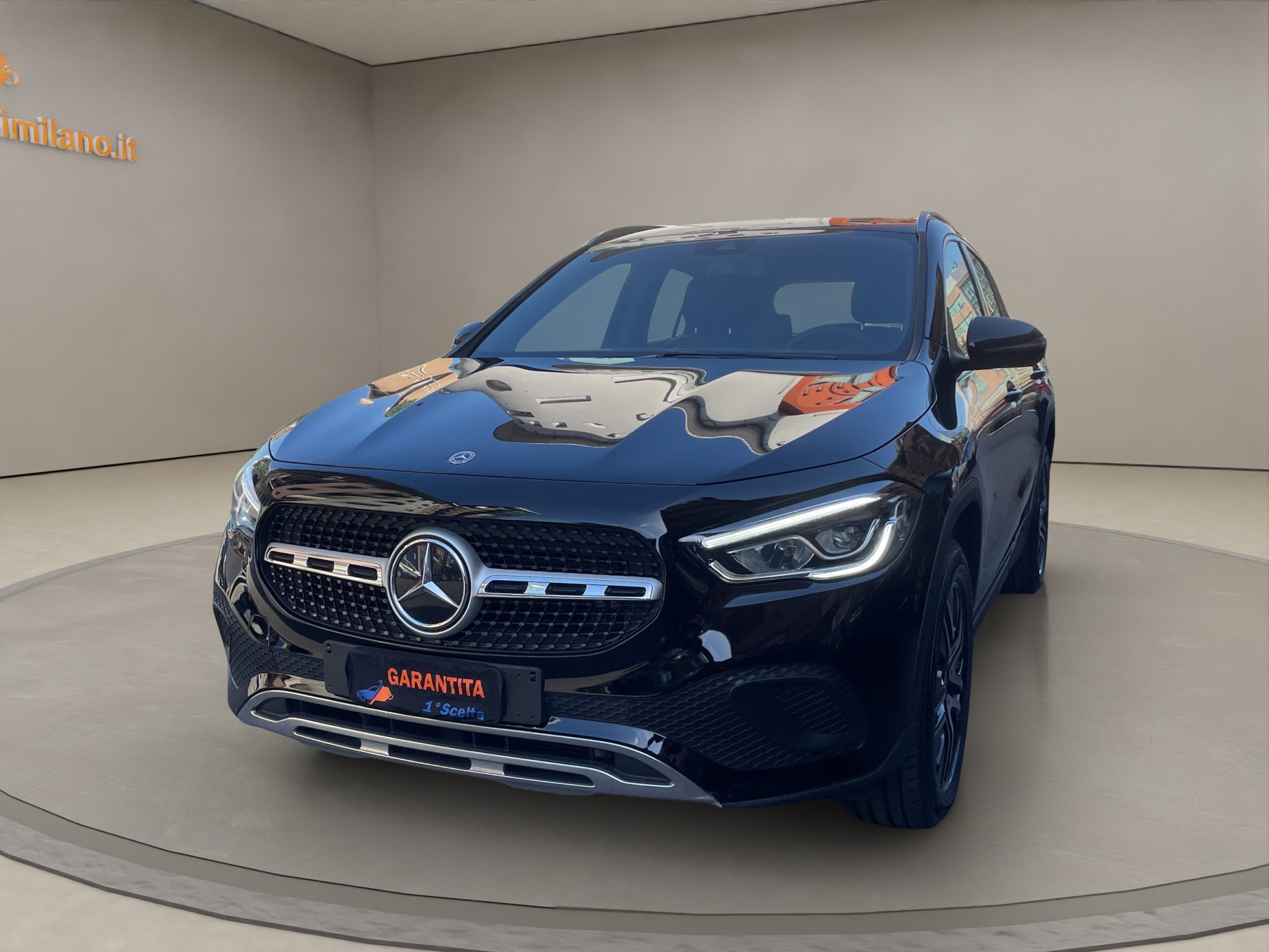 MERCEDESGLA_03_converted